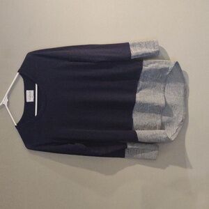 Olive+Oak women's small black gray  long sleeve stretchy t-shirt‎